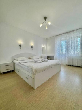ApartPoltava Стильні білосніжні апартаменти, 2-ОКРЕМІ кімнати , документи для відрядження , банківський чек